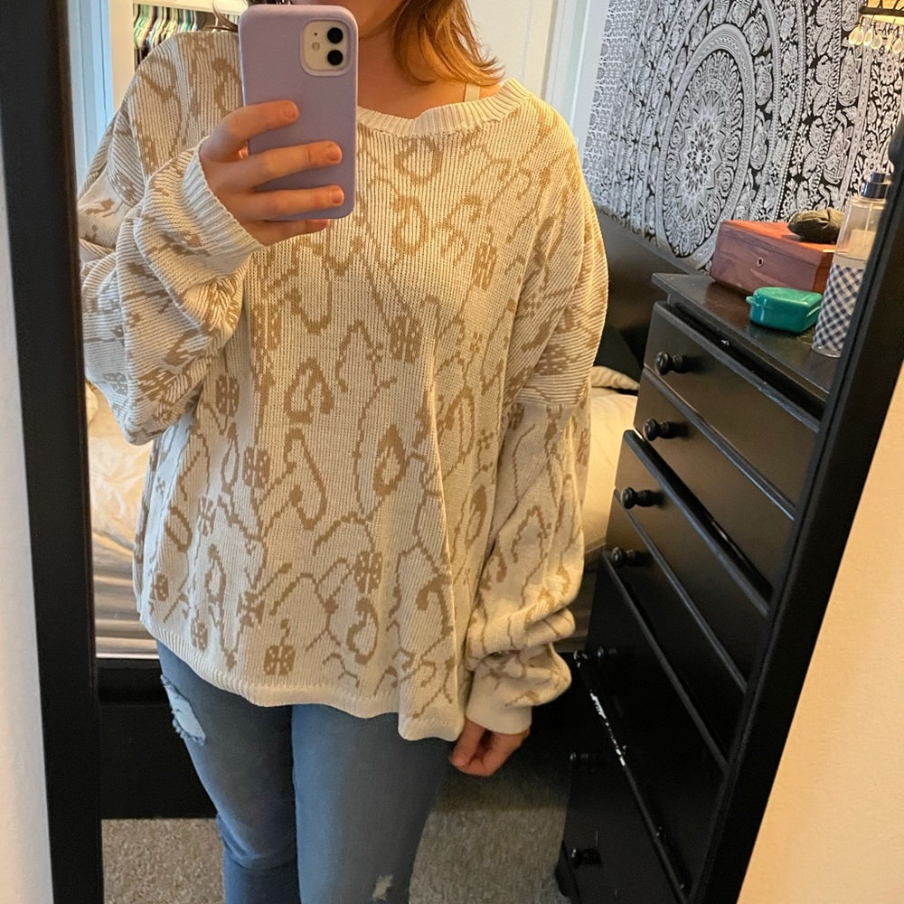Patterned Cream & Tan Sweater - Picture 4 of 11